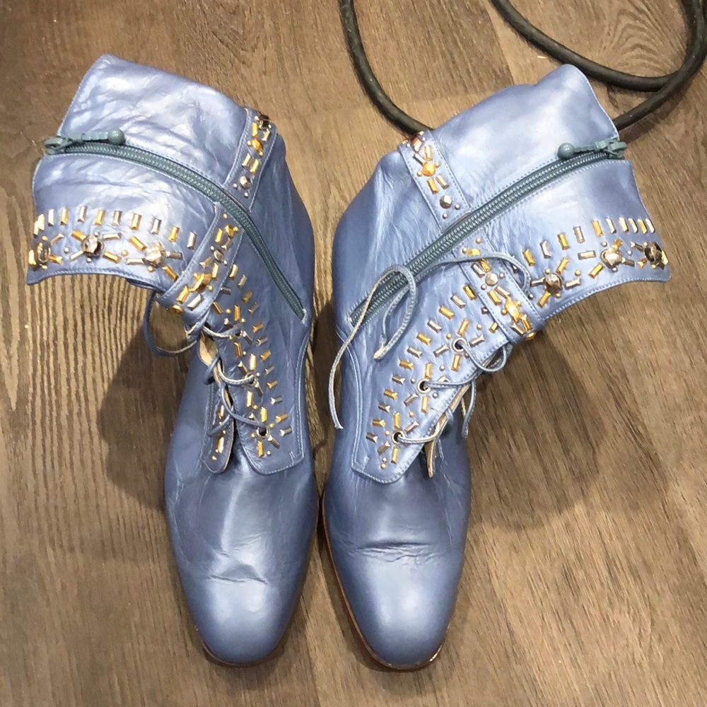 Fantasy boots